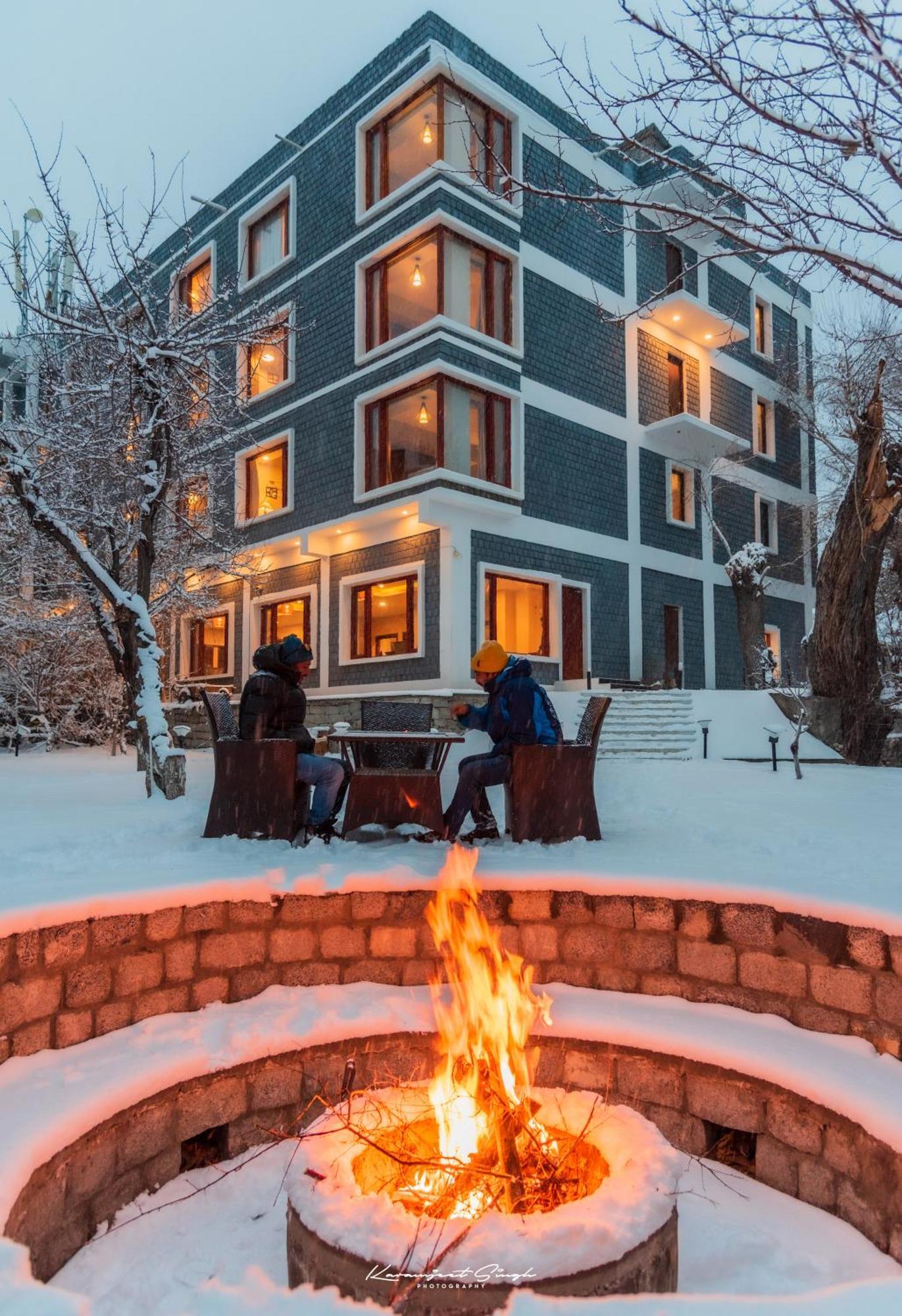 Hotel The קרגיל מראה חיצוני תמונה